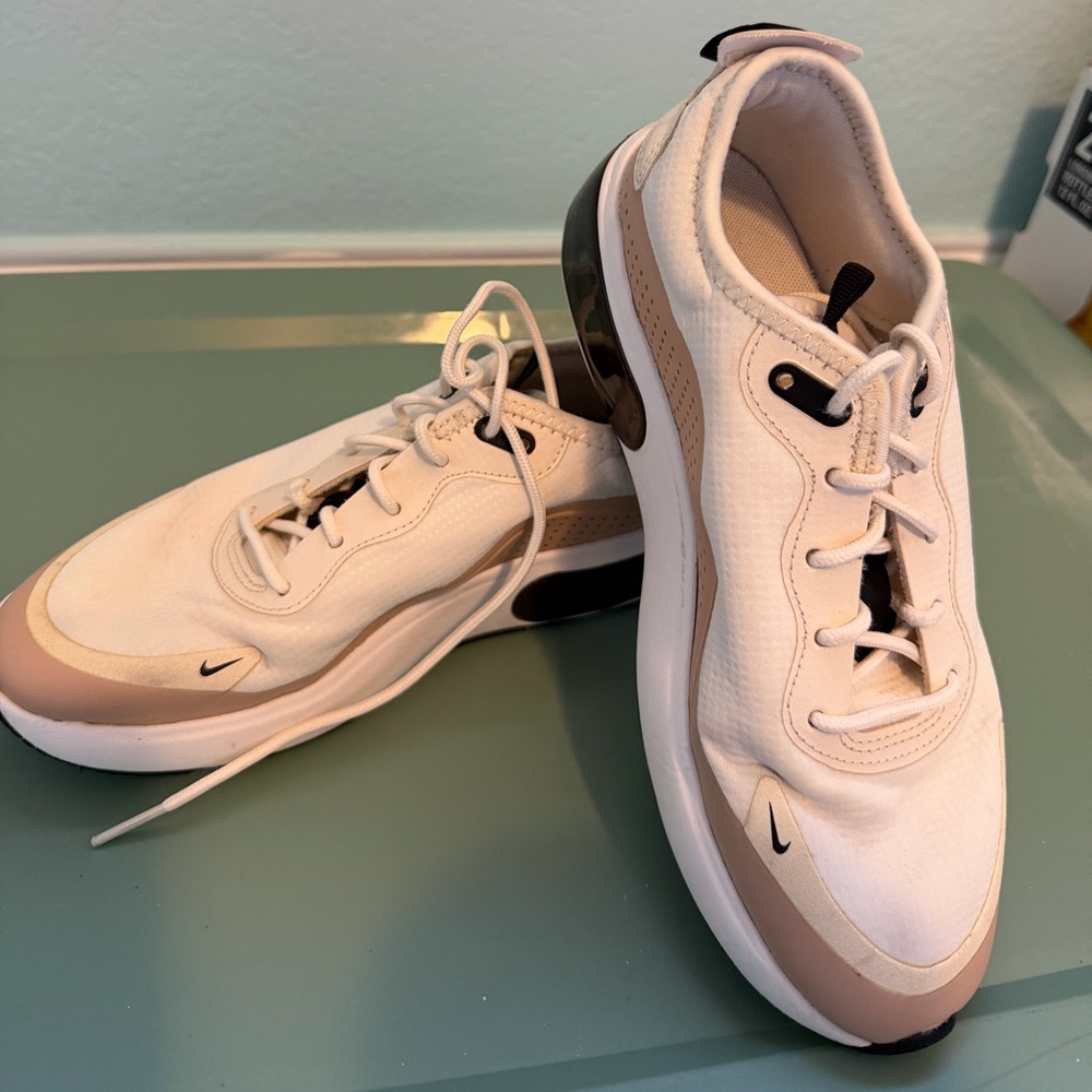Nike AIRMAX Sneakers